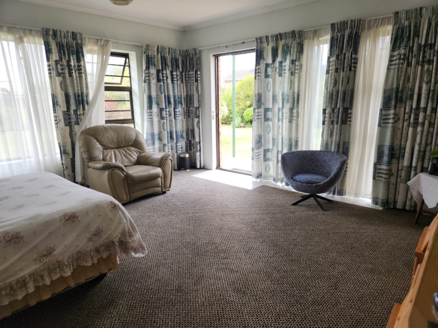 3 Bedroom Property for Sale in Humewood Eastern Cape